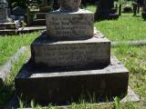 image of grave number 689639